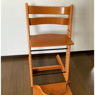 Stokke トリップトラップ　旧モデル 廃盤色 チェリー