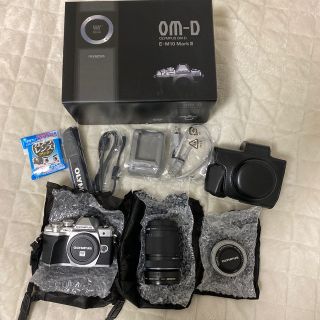 オリンパス(OLYMPUS)の【2／24迄】OLYMPUS OM−D E−M10 Mark Ⅲ ミラーレス一眼(ミラーレス一眼)