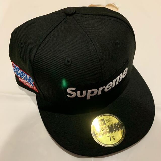 Supreme  World Famous Box Logo New Era 黒