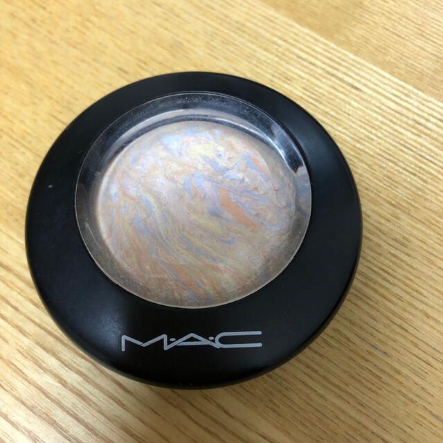 MAC(マック)のMAC ミネラライズ　スキンフィニッシュ　ライトスカペード コスメ/美容のベースメイク/化粧品(フェイスパウダー)の商品写真