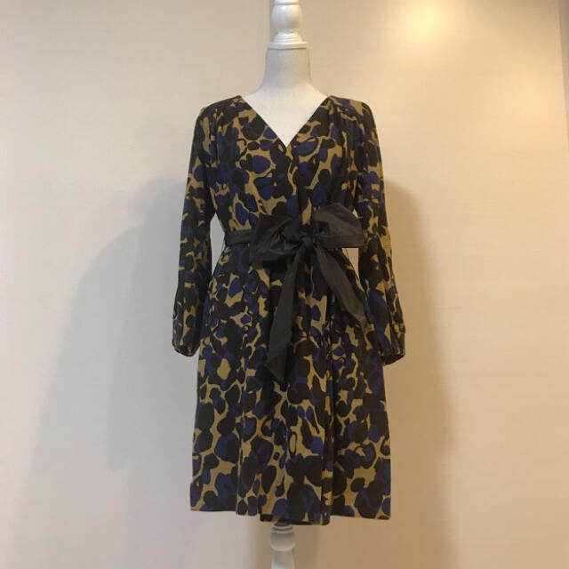 ADORE - 美シルエット♡アドーア　上品　カシュクールワンピース　総柄　ゆったりサイズ