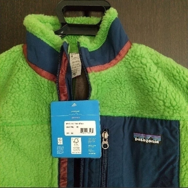 patagonia(パタゴニア)の新品 レトロX ベスト M グリーン メンズのトップス(ベスト)の商品写真