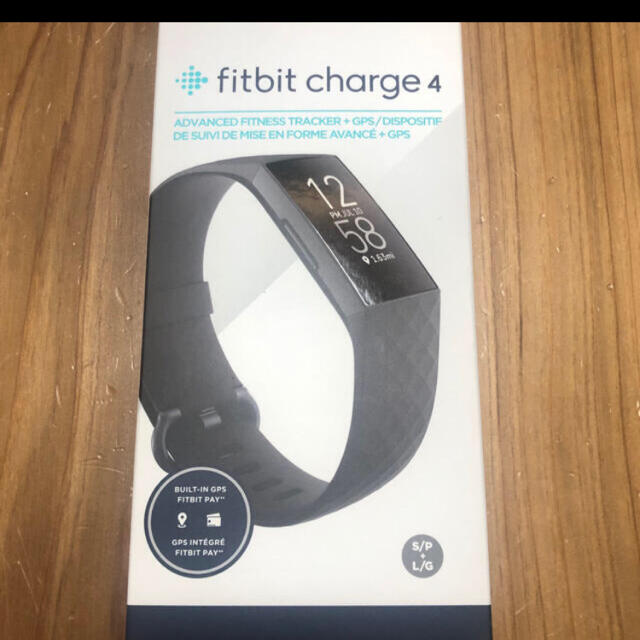 fitbit charge4 新品