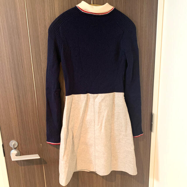 がございま MAISON KITSUNE' - Maison Kitsune ニットワンピース♡の 海外にも配送可能 メゾンキツネ/ニットワンピ ひざ丈ワンピース