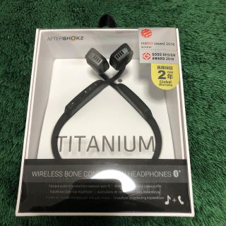 Bluetooth骨伝導イヤホン AfterShokz TITANIUM(ヘッドフォン/イヤフォン)