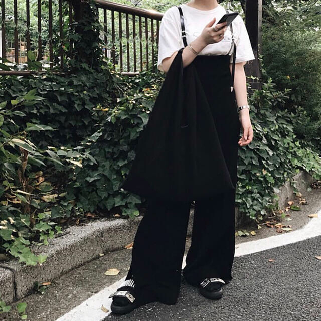 toga pulla サスペンダー付 パンツ オールインワン-