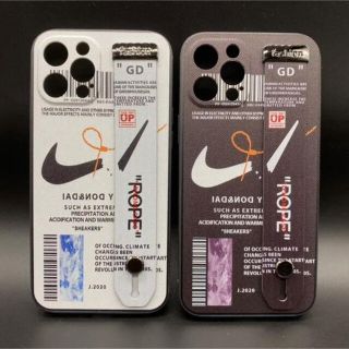 ナイキ Iphoneケース ブラック 黒色系 の通販 52点 Nikeのスマホ 家電 カメラを買うならラクマ