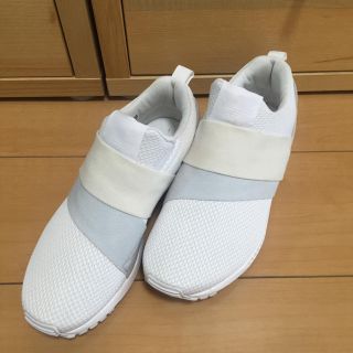 アディダス(adidas)のadidas(スニーカー)