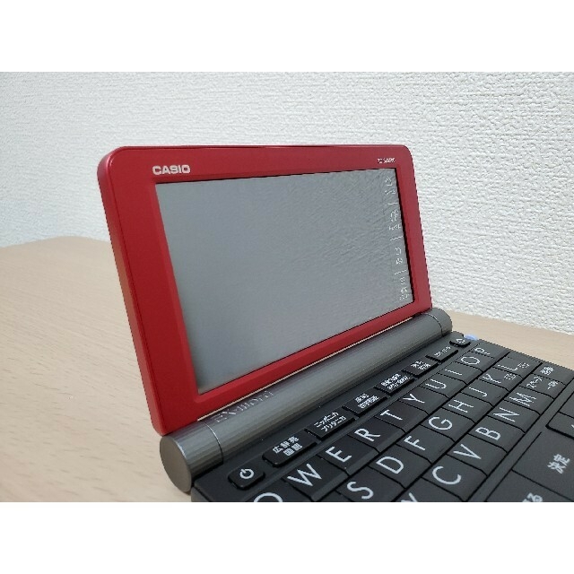 CASIO(カシオ)の【美品・送料無料・レッド】CASIO電子辞書EX-word XD-SR6500R スマホ/家電/カメラの生活家電(その他)の商品写真