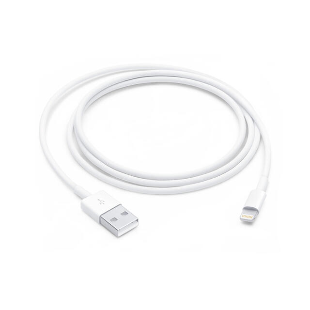 Apple(アップル)の純正新品✨Lightning - USBケーブル（1m） スマホ/家電/カメラのスマートフォン/携帯電話(バッテリー/充電器)の商品写真