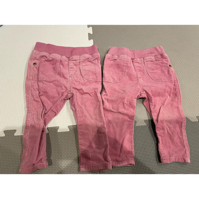 UNIQLO(ユニクロ)の双子　ズボン　80 キッズ/ベビー/マタニティのベビー服(~85cm)(パンツ)の商品写真