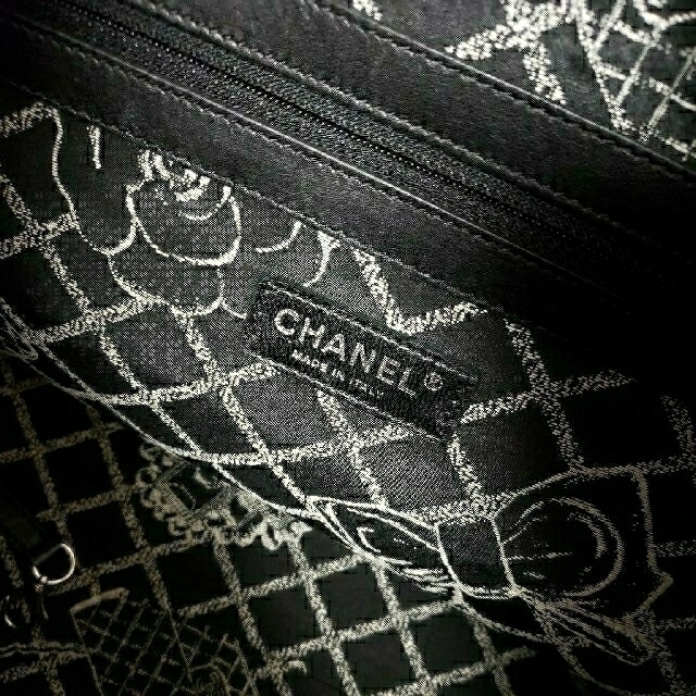 CHANEL(シャネル)のCHANEL シャネル エッセンシャルトートバッグ レディースのバッグ(トートバッグ)の商品写真