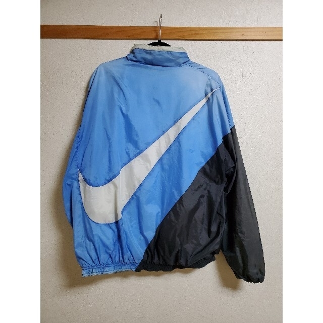 NIKE(ナイキ)のNIKE BIG SWOOSH L ナイロンジャケット 90s 激レア 超希少 メンズのジャケット/アウター(ナイロンジャケット)の商品写真