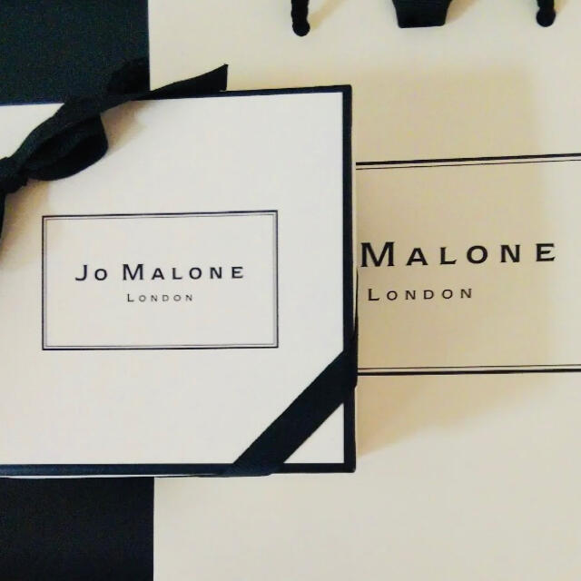 JoMALONELONDON イングリッシュ