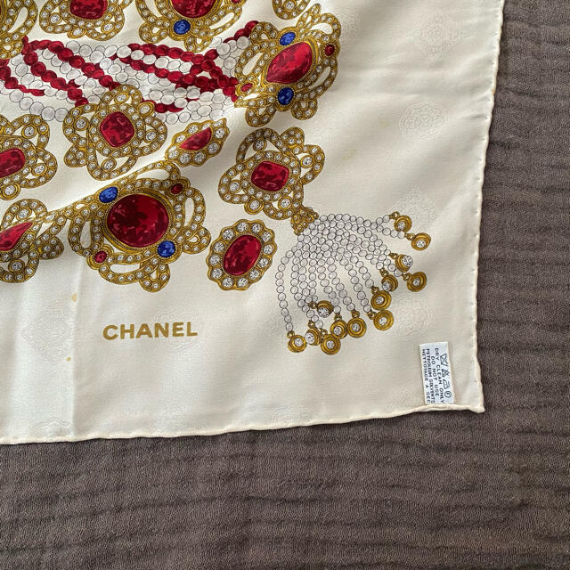 CHANEL(シャネル)のchanel スカーフ　ヴィンテージ レディースのファッション小物(バンダナ/スカーフ)の商品写真