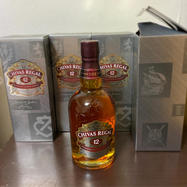 値下げしました！！CHIVAS REGAL １２年　4本