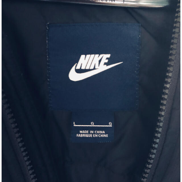 NIKE(ナイキ)のnike ライトダウン　Lサイズ メンズのジャケット/アウター(ダウンジャケット)の商品写真