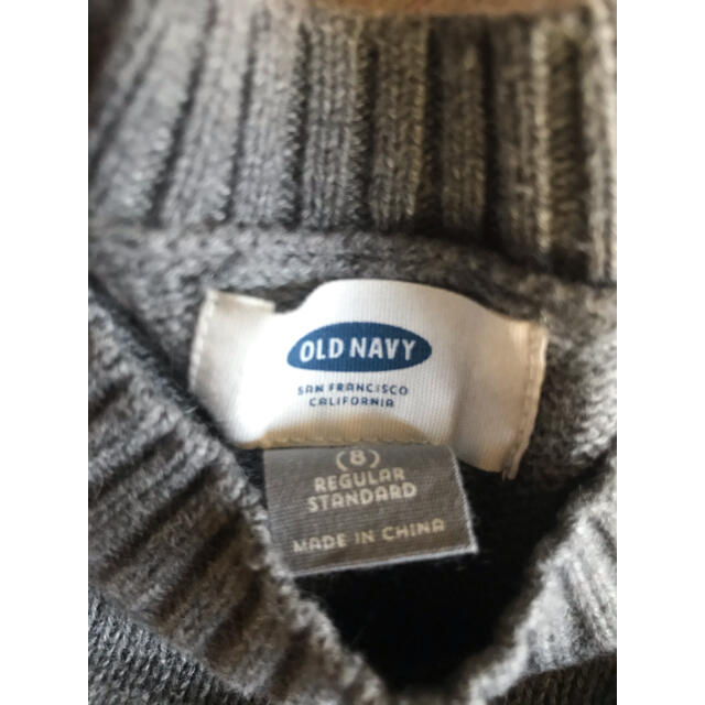 Old Navy(オールドネイビー)のOLD NAVY  ボーダーニット　セーター　130cm ニット キッズ/ベビー/マタニティのキッズ服女の子用(90cm~)(ニット)の商品写真