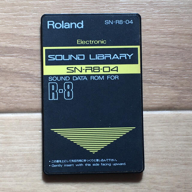 Roland(ローランド)のRoland SOUND LIBRARY SN-R8-04 楽器のDTM/DAW(音源モジュール)の商品写真