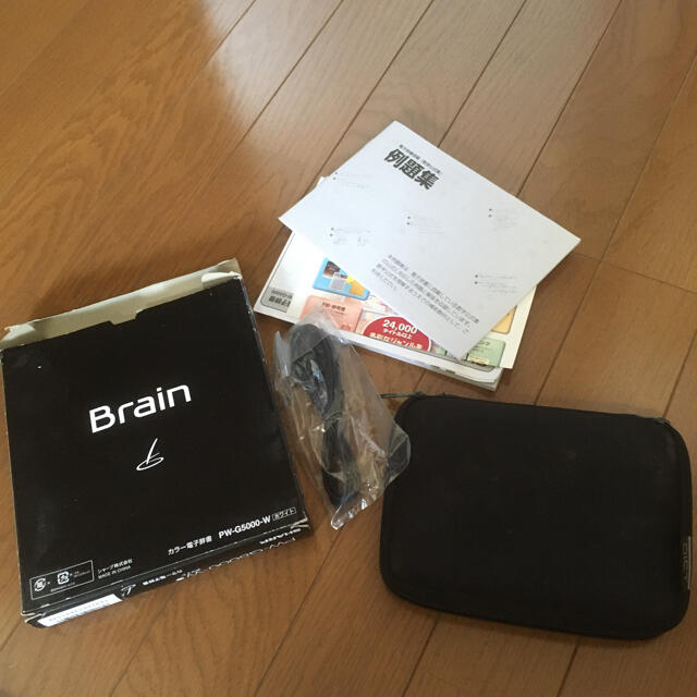 SHARP(シャープ)のSHARP◆電子辞書 Brain PW-G5000 スマホ/家電/カメラのスマホ/家電/カメラ その他(その他)の商品写真