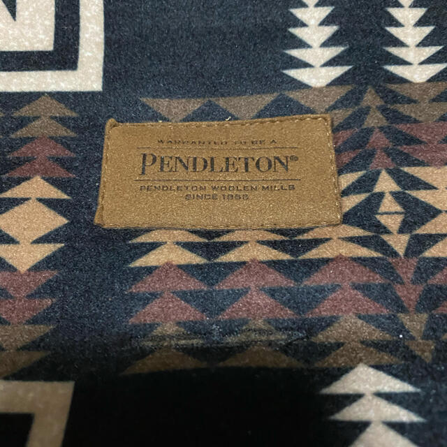 PENDLETON(ペンドルトン)のPENDLETON ペンドルトン　ドッグコート　犬服 その他のペット用品(犬)の商品写真