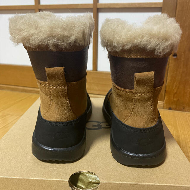 UGG キッズ