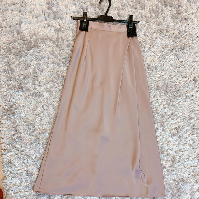 FRAY I.D(フレイアイディー)のフレイアイディー　サテンタックナロースカート レディースのスカート(ロングスカート)の商品写真