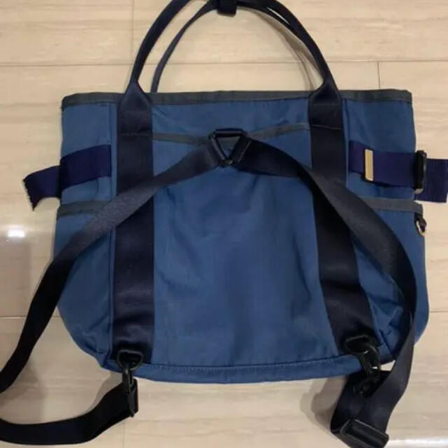 LANVIN en Bleu(ランバンオンブルー)のランバン オンブルー　マエリス　リュック  トートバッグ　2way ネイビー レディースのバッグ(リュック/バックパック)の商品写真