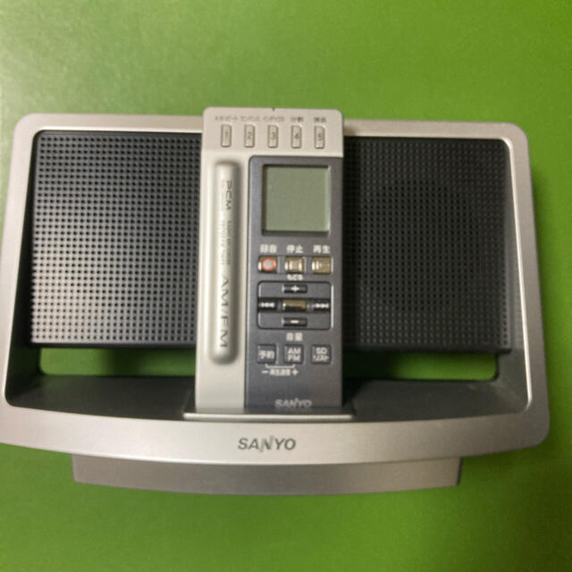 SANYO(サンヨー)のSANYO ICレコーダー ポータブルラジオレコーダー  スマホ/家電/カメラのオーディオ機器(その他)の商品写真