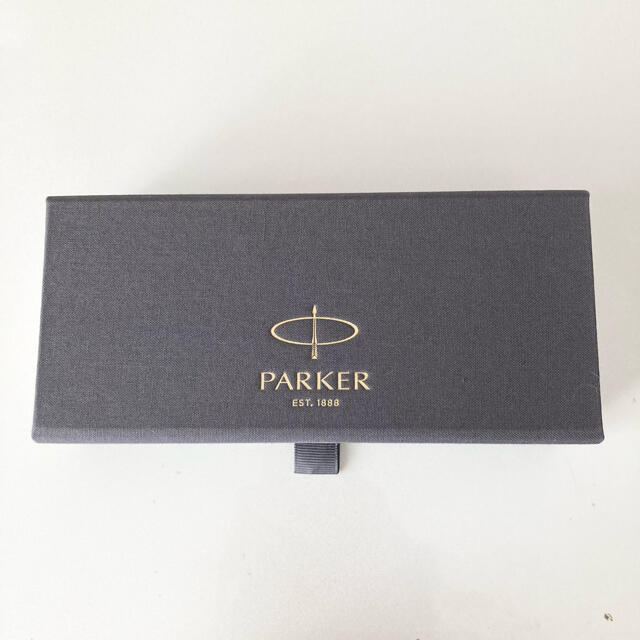 Parker(パーカー)の新品未使用　PARKER  SONNET  ギフトBOX付きボールペン  インテリア/住まい/日用品の文房具(ペン/マーカー)の商品写真