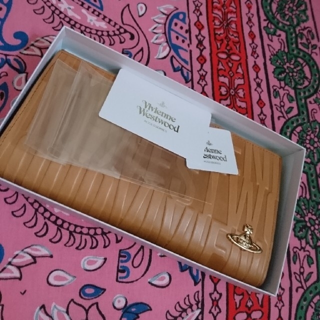 Vivienne Westwood(ヴィヴィアンウエストウッド)のヴィヴィアン・ウエストウッド長財布★がま口 レディースのファッション小物(財布)の商品写真