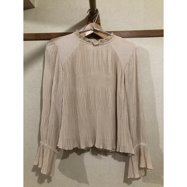 ZARA(ザラ)の【sale】 ZARA ザラ フリルブラウス レディースのトップス(シャツ/ブラウス(長袖/七分))の商品写真