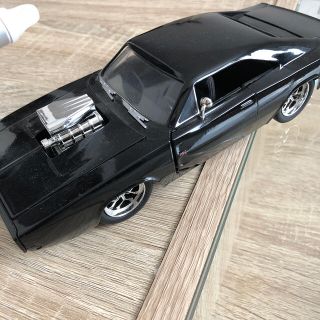 ダッチチャージャー　フィギュア　ワイルドスピード　車　ワイスピ(キャラクターグッズ)