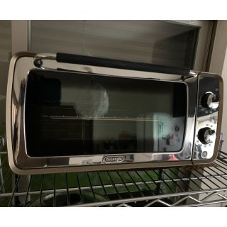 デロンギ(DeLonghi)のデロンギ　オーブントースター⭐︎美品(調理機器)