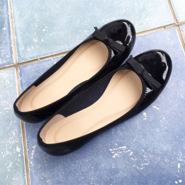ブラック バレエシューズ レディースの靴/シューズ(バレエシューズ)の商品写真