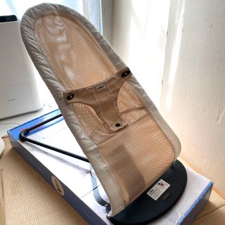 ベビービョルン(BABYBJORN)のベビービョルン　バウンサー　メッシュ　ナチュラル ホワイト/サンド(その他)