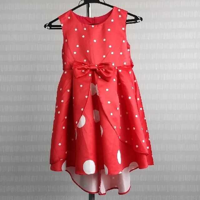 女の子ドレス 120 水玉 赤 キッズ/ベビー/マタニティのキッズ服女の子用(90cm~)(ドレス/フォーマル)の商品写真