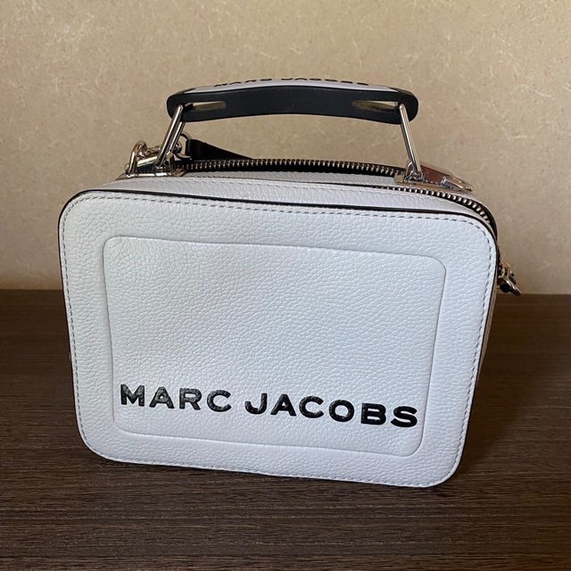 MARC JACOBS(マークジェイコブス)のMarc Jacobs 2way bag The Box 20 バッグ レディースのバッグ(ショルダーバッグ)の商品写真