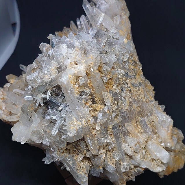 内モンゴル産 水晶クラスター キラキラ 800g レア - herbitzheim.fr
