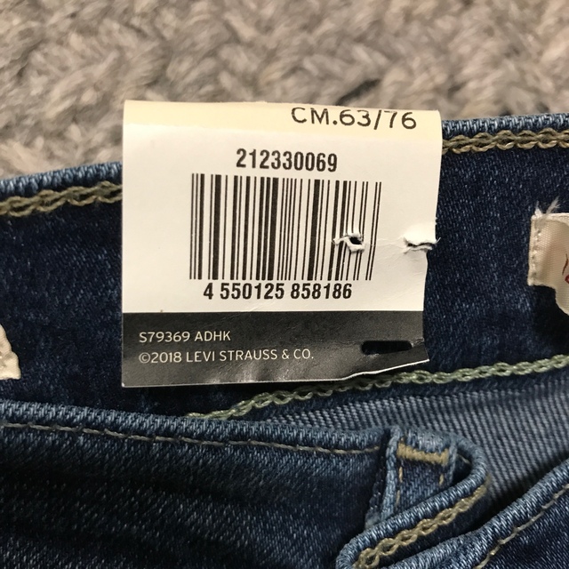 Levi's(リーバイス)のLevi’s 721 High Rise Skinny サイズ25 レディースのパンツ(デニム/ジーンズ)の商品写真