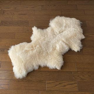 フランフラン(Francfranc)のhandmade mouton rug（ムートンラグ/シャギーラグ）(ラグ)