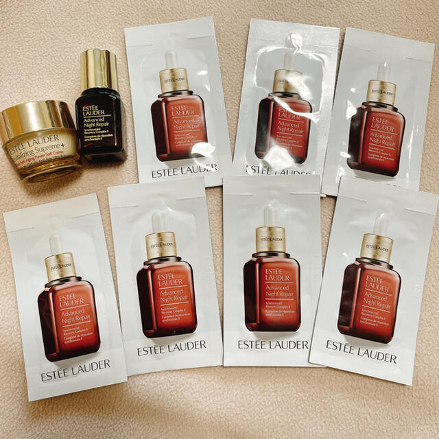 Estee Lauder(エスティローダー)のESTEE LAUDER サンプル コスメ/美容のキット/セット(サンプル/トライアルキット)の商品写真