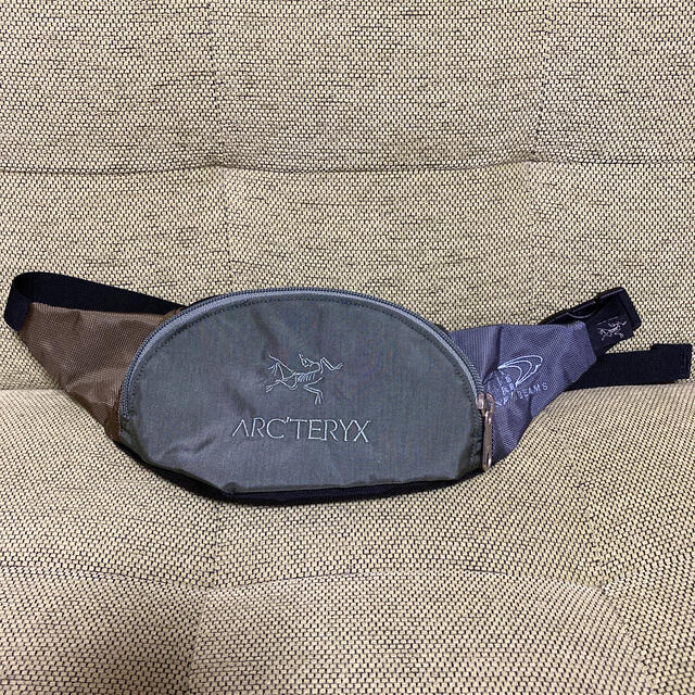 ARC'TERYX(アークテリクス)のウエストポーチ メンズのバッグ(ウエストポーチ)の商品写真