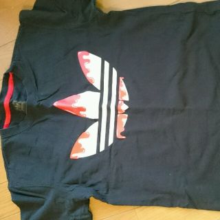 アディダス(adidas)のadidasTシャツ(Tシャツ(半袖/袖なし))