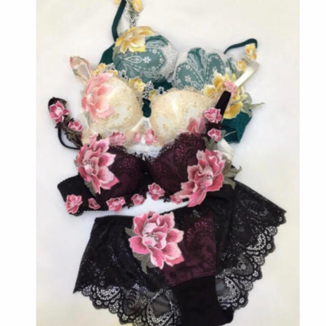 Wacoal/サルート/店舗限定商品/F65/夕陽の余韻