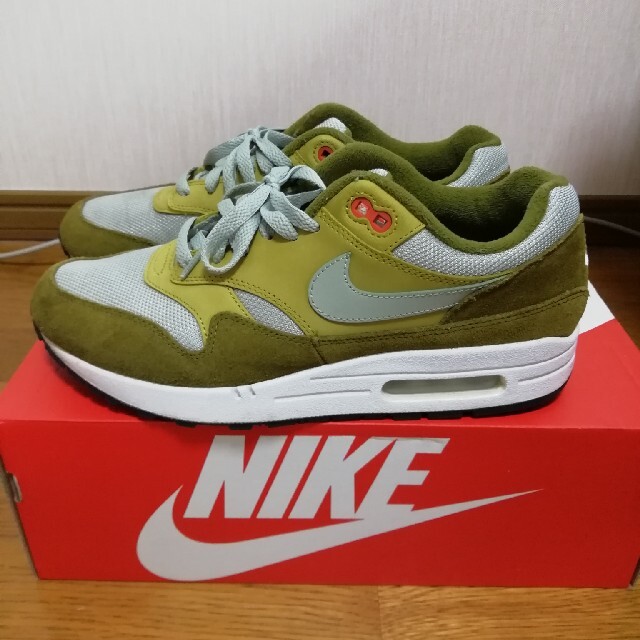 NIKE　ナイキ　AIR MAX 1 エアマックスプレミアムレトロ