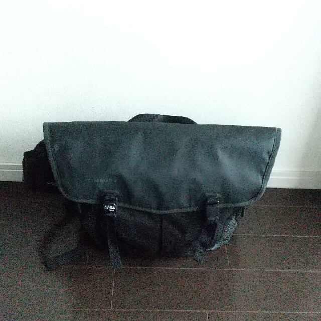 ティンバッグ2 エスペシャル 黒 サイズM TIMBUK2 メンズのバッグ(メッセンジャーバッグ)の商品写真
