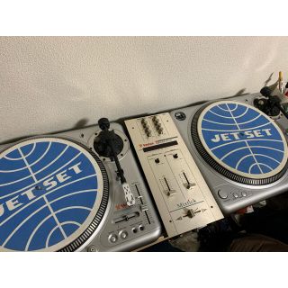 Vestax PDX-2000MK2 2台とミキサー PMC-06 Pro A(ターンテーブル)