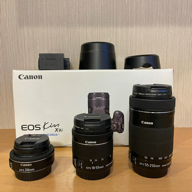デジタル一眼Canon キャノン EOS Kiss X9i トリプルレンズ
