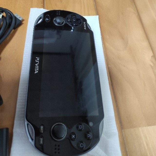 YOSHINO様専用 PlayStationVITA 本体 PCH-1000 ゲームソフト/ゲーム機